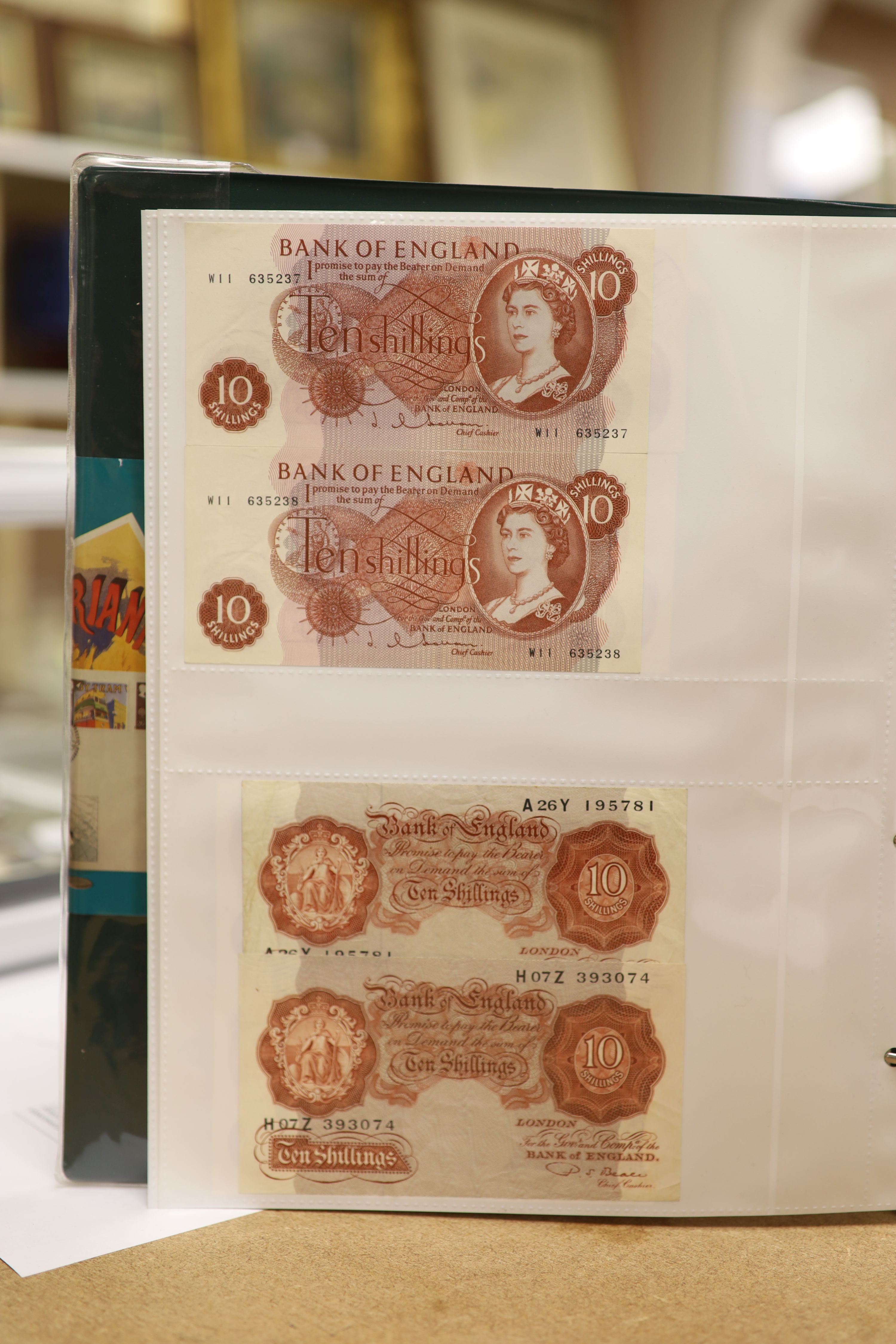 A collection of Bank of England and Scottish banknotes to include: 21 QEII 10 shillings, 14 O'Brien and Beale 10 shillings, 1 Peppiatt 10 shillings, 4 Hallam one pound notes, 18 O'Brien or Beale one pound notes, 8 Peppia
